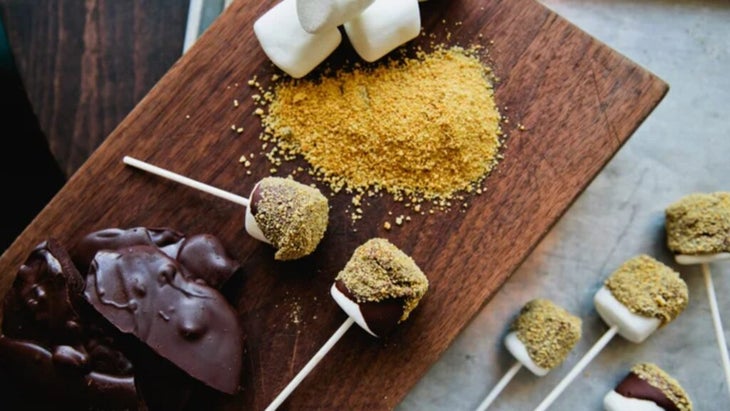 Whiskey S'mores Lollipop campfire dessert