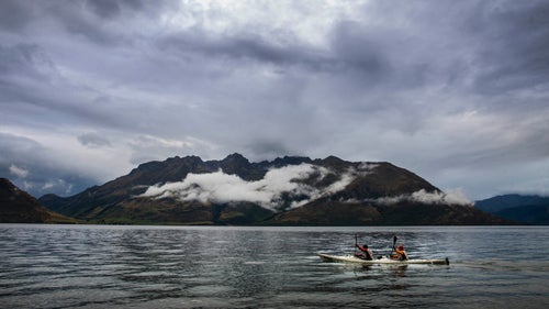 Torpedo7 was a local team made up of members all from Wanaka, New Zealand. Unfortunately their local knowledge didn鈥檛 help them in the end. Like 38 other teams, they failed to finish. Here they are paddling down Lake Wakatipu towards Kingston.
