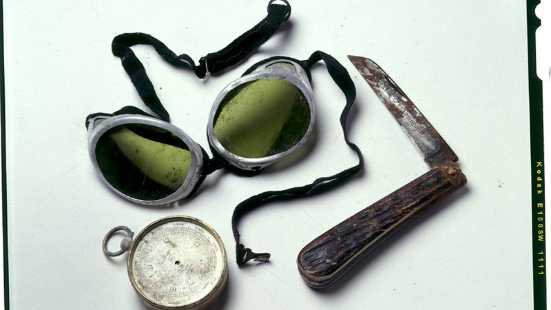 Mallory's goggles, altimeter, and knife.