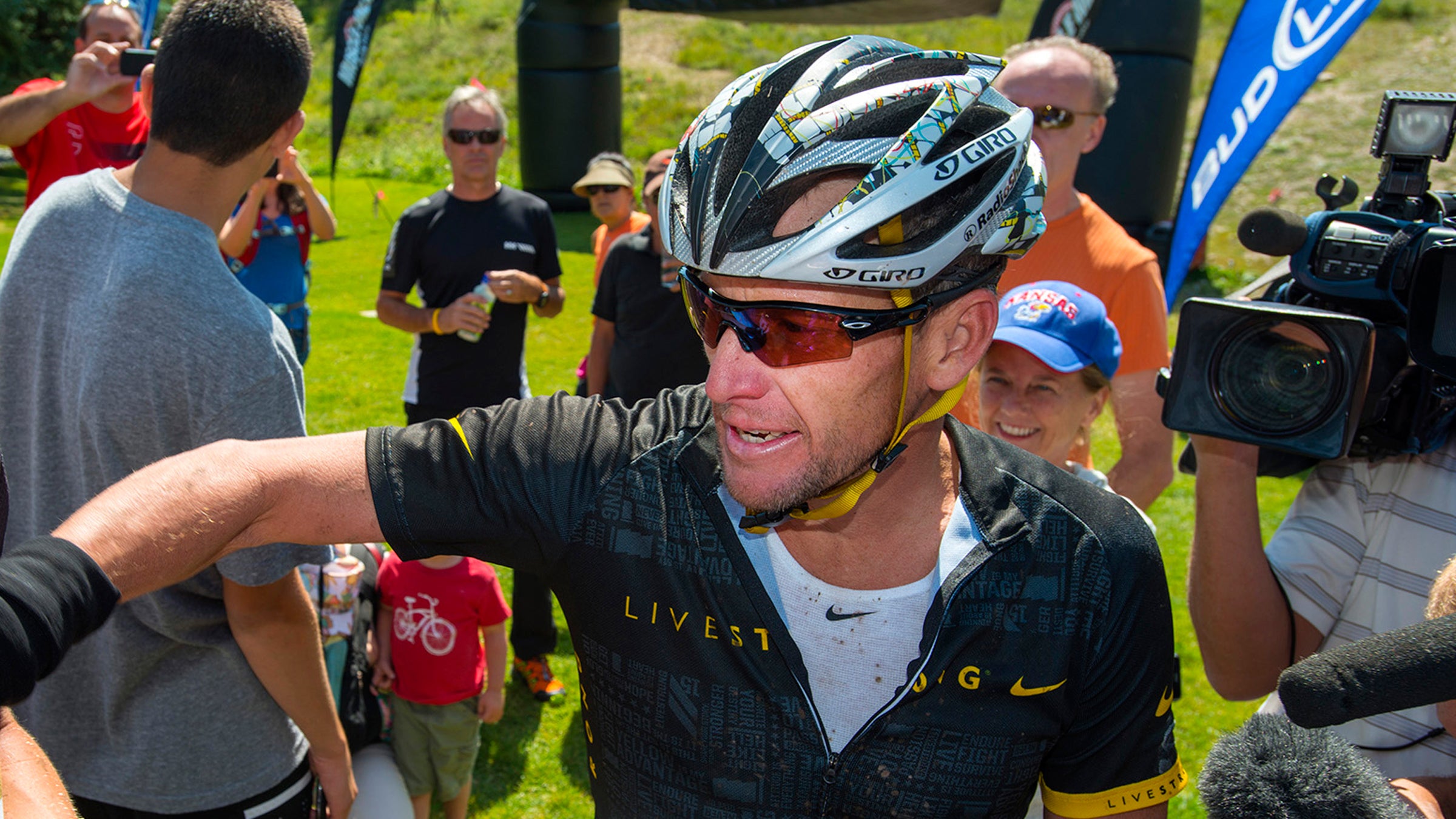 Whether Lance Armstrong goes to trial for the Armstrong v. Landis case will likely depend on a settlement agreement. 