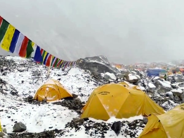 The first few seconds of the footage show Base Camp while climbers feel the ground shaking.