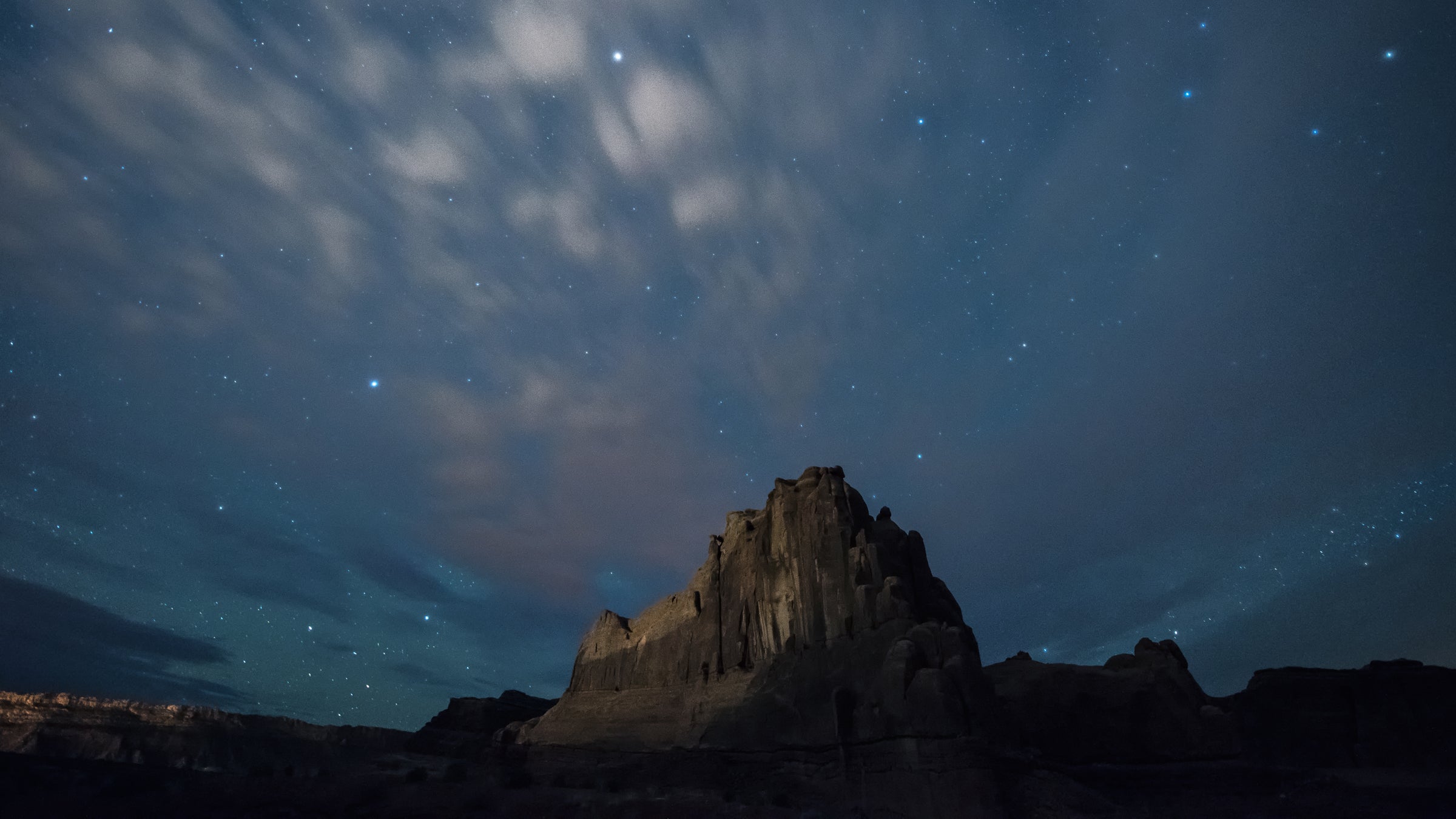 The National Park Service says that pollution from coal-fired power plants is ruining views of the state's five national parks.