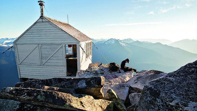 Hidden Lake Lookout, North Cascades.
