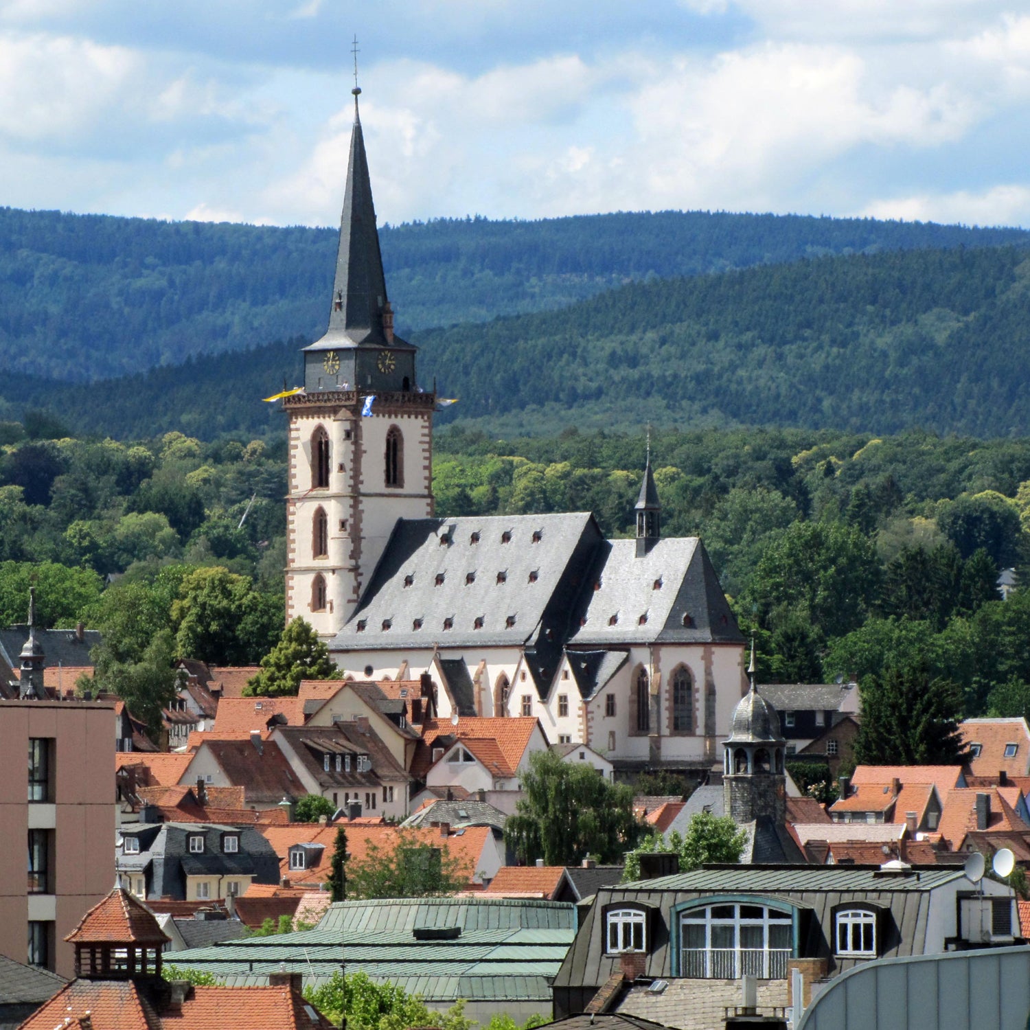 Authorities detained a couple who had been acting suspiciously in the town of Oberursel, where the cycling race was supposed to pass through.