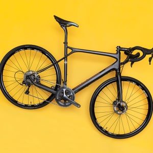 Given GT’s BMX heritage, we weren’t surprised that the company’s crossover roadie ($3,580) outpaced its competitors. “It’s like the griffin of the cycling world,” said one tester, “with the snappiness of a road bike but the handling and trail manners of a hardtail.” The reasons we liked the Grade Carbon best? Read the full Gear of the Year review.Handling: 4.5Comfort: 5