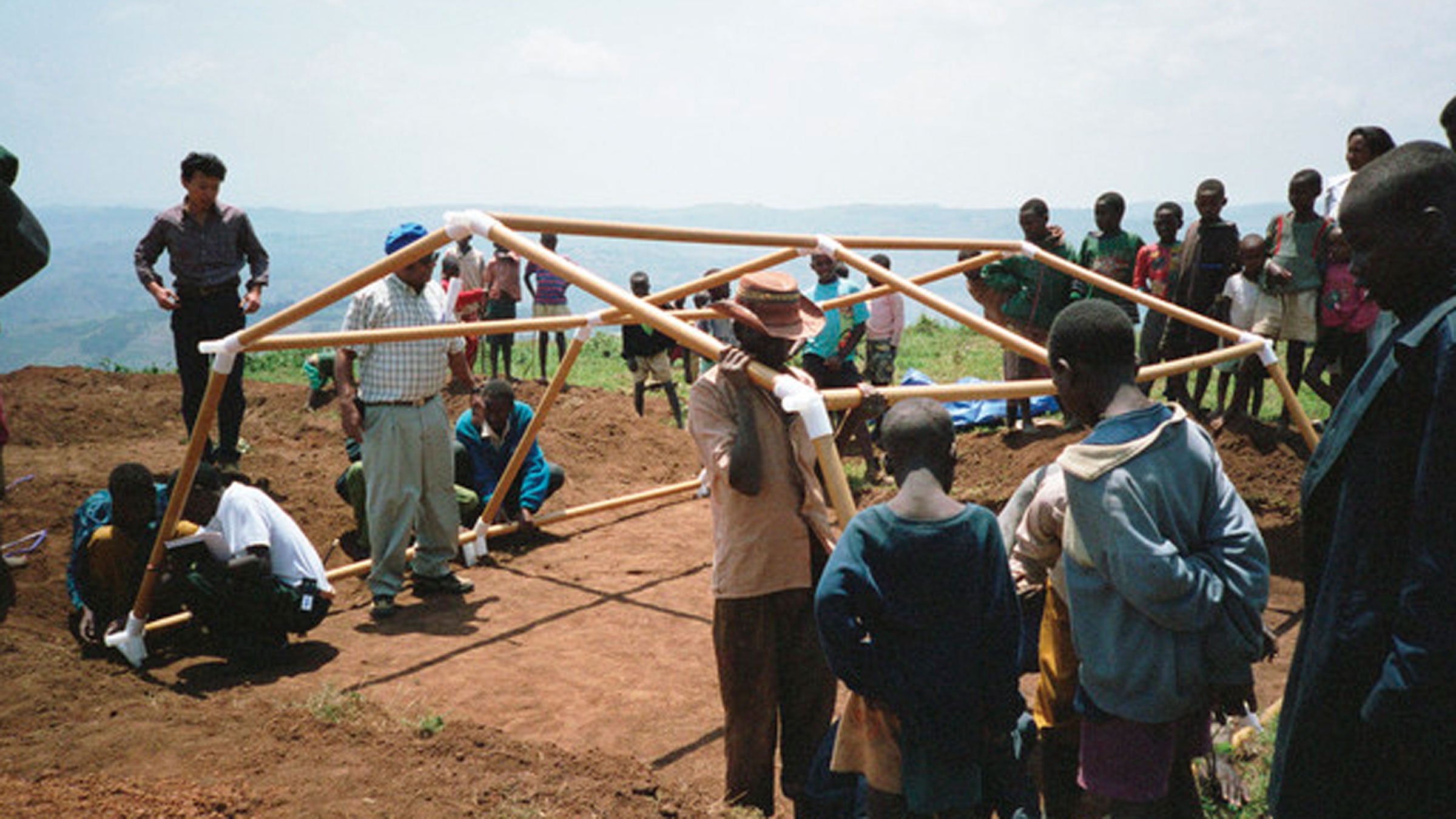 Shigeru Ban first built paper emergency shelters in 1994 for Rwandan refugees.