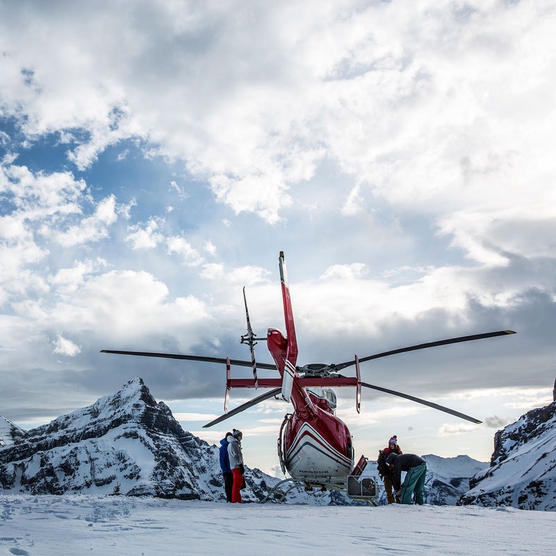 The winter of 2015 may go down as a dry one in the Rockies, but there was plenty of snow blowing around above Banff and Lake Louise, Alberta, the two iconic towns at the gateway to Canada鈥檚 first and most iconic national park. As part of a shoot for Alberta Tourism, photographer and athlete Jimmy Chin joined forces with a crew of locals and friends, including 翱耻迟蝉颈诲别鈥檚 Grayson Schaffer, and headed north on what will surely become a rite of passage for future generations: the Instagram road trip.
Photo: There鈥檚 no heli-skiing in Alberta, but pilots can land at a few select locations to deliver their clients into the backcountry for hiking, camping, and high-altitude photo ops. Here, Chris Jerard, Jess Fleming, Tatum Monod, and Schaffer get dropped near Mount Assiniboine.