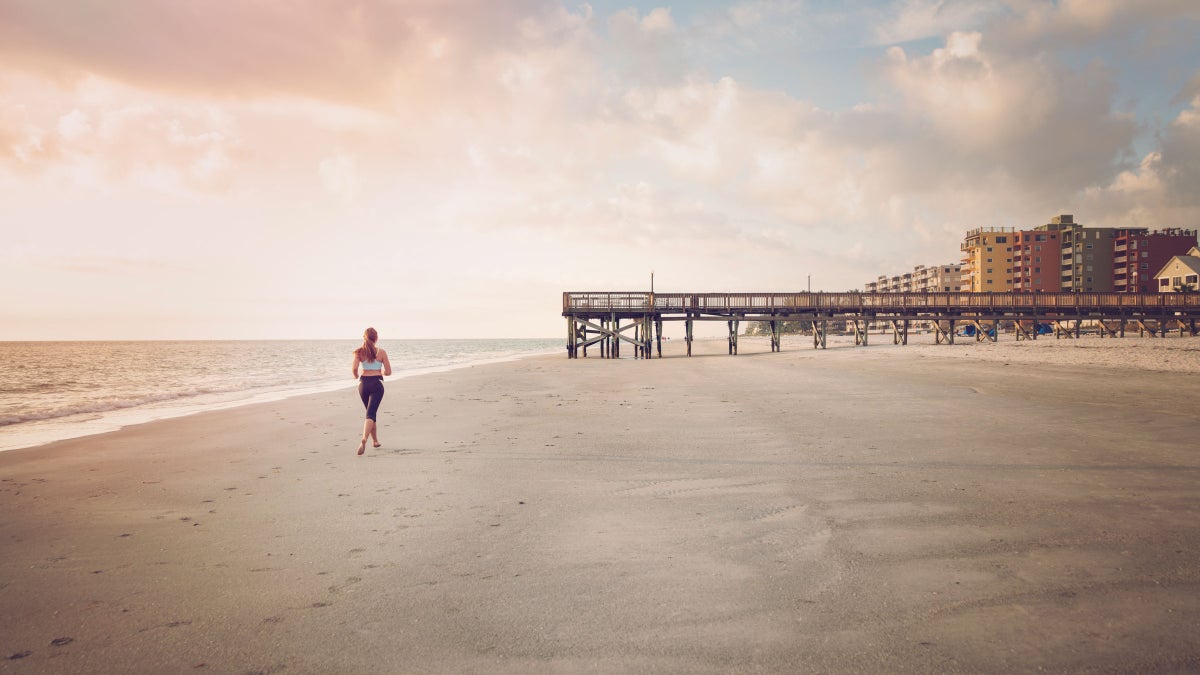 Should Women Be Barefoot Running?