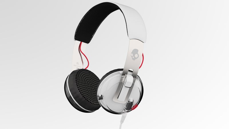 The Skullcandy Grind offer premium sound while allowing dad to take calls with the touch of a button.