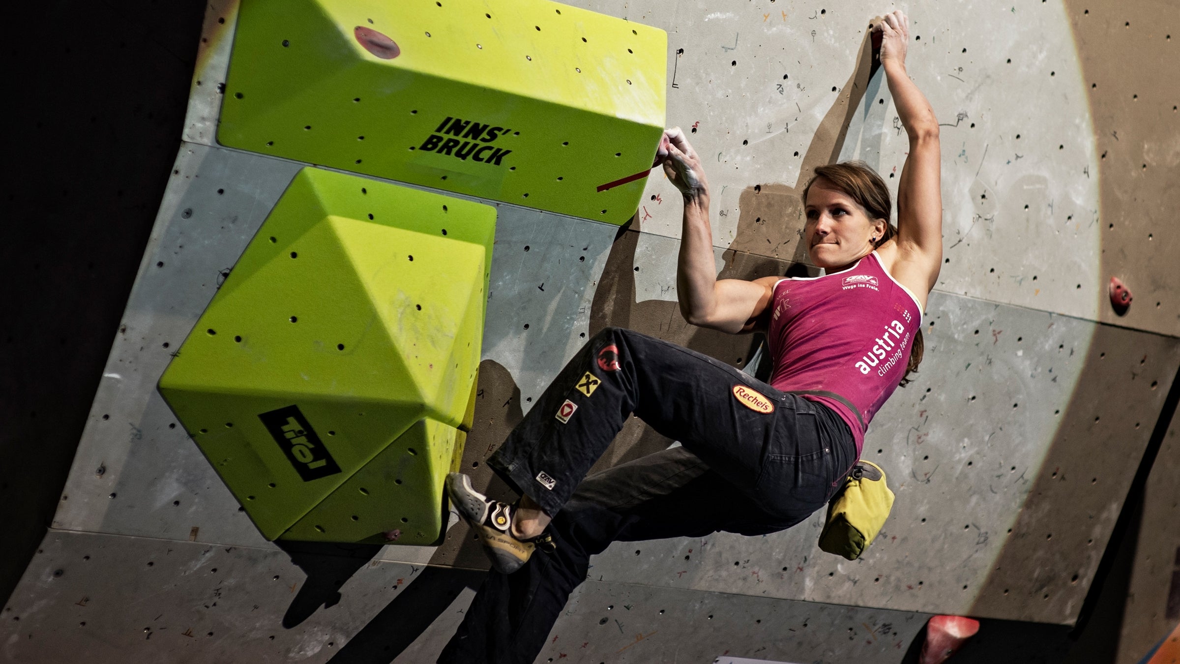 Anna Stöhr of Austria won the women's event in the Toronto World Cup.