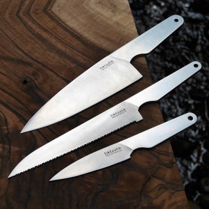 The sleek Field Knife Set from Tiktaalik literally has us drooling. Read more.