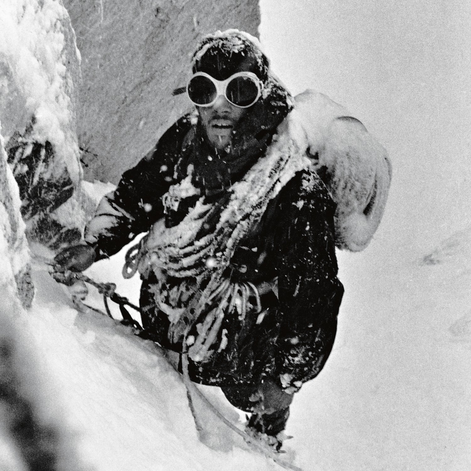 Doug Tompkins on the first ascent of Chile's Ruta de los Californianos in 1968. Cerro Fitz Roy, Chile.