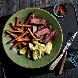 Eight elite athletes share their evening fuel strategies, from wild-caught salmon to prosciutto and chocolate. Read more.