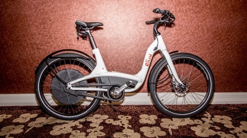 The Elby has a range of 90 miles, and built-in phone charging capacity.