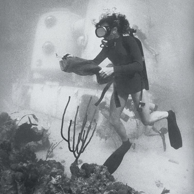 Earle rehearses the Tektite mission.