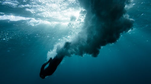Franc enters the crystal-clear water at 60mph. There is a reason very few divers are dedicated, skilled, or brave enough to enter the water head first.