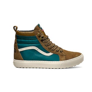 The rubber outsole stays soft and sticky as temps drop.