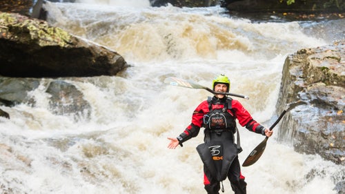 The Green River is dam-released, meaning kayakers can count on reliable flows almost 300 days a year. This year, heavy rains, coupled with a scheduled double release, meant the river was running above 200 percent鈥攈overing around 20 inches, more than double the normal eight鈥攊n the days leading up to the race. The water level dropped half a foot by race day but not before breaking a few paddles.