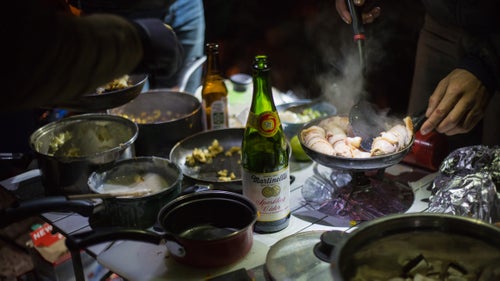 This year鈥檚 Creeksgiving dinner featured bacon-wrapped hotdogs, boxed stuffing, mashed potatoes, Martinelli鈥檚 sparkling cider, and, for dessert, nine pies found in a dumpster in Moab.
