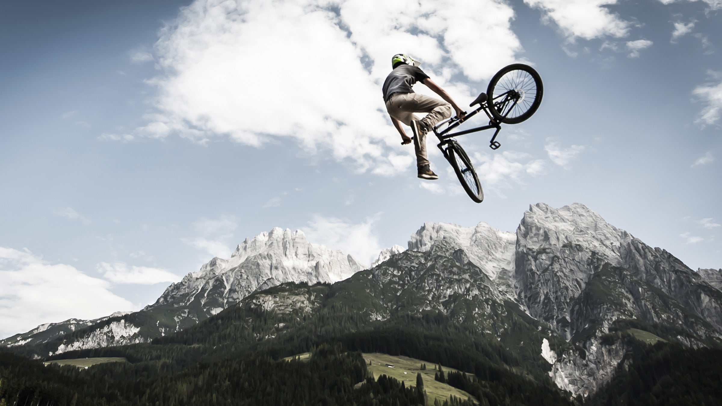 The outdoor industry is responsible for $646 billion in annual consumer spending and 6.1 million jobs.