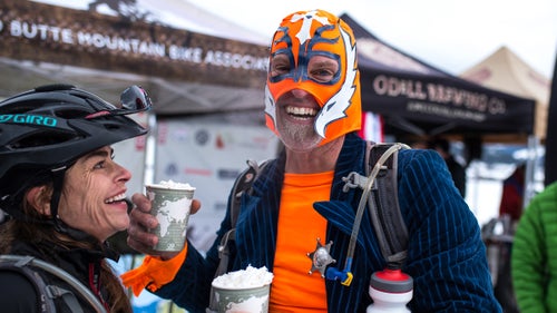 In case you haven鈥檛 heard, the Denver Broncos are going to the Superbowl, and this luchador couldn鈥檛 be happier. (The post-race hot chocolate helped, too.)