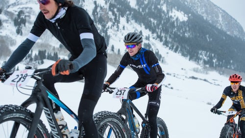 Professional road racer Robbie Squire, center, relied on good fitness and a bit of luck to become the first-ever Crested Butte Fat Bike World Champion. He鈥檇 only ridden a fat bike once before: his biggest challenge was obtaining one for the race.