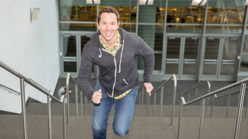 You might have seen Chris announcing skiing for ESPN, ABC, or 国产吃瓜黑料 Television, but he鈥檚 most well known as a ski mountaineer. Back in 2007, he became the first person to ski all 54 of Colorado鈥檚 14,000-foot peaks in less than a year. He then went on to climb and ski the rest of the highest 100 peaks in Colorado, which included several remote 13,000-foot mountains. When he鈥檚 not climbing and skiing, he lives in Aspen, Colorado.