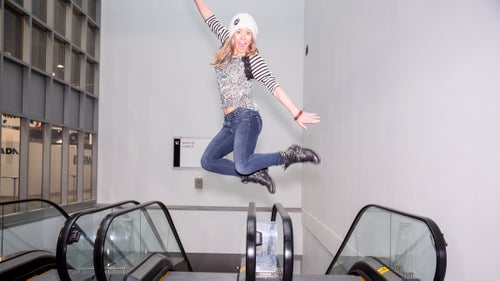 Lynsey is an accomplished big-mountain skier鈥攕he won the Freeski World Tour overall title in 2005 and was crowned Powder鈥檚 2011 Female Skier of the Year鈥攂ut she鈥檚 also known for her work with SheJumps, a nonprofit she founded that encourages girls and young women to get outside, and for producing the all-women ski film Pretty Faces. She was also featured in Bravo鈥檚 reality TV show 鈥淎pr猫s Ski.鈥