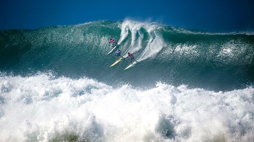 Everything You Need to Know About the Eddie Aikau Surfing Competition