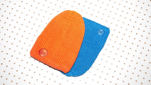 By far the most relaxed hat on this list, the Slouchy fits just as you鈥檇 expect: with the extra material on top bending down toward your back. The outer is acrylic, but the fleece lining will keep you warm even when it鈥檚 brutally cold.