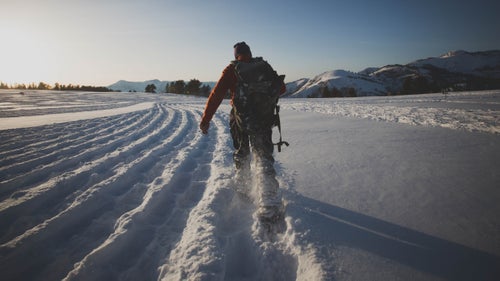 Beck can spend up to 12 hours straight and walk close to 30 miles on a single drawing, so he always has a supply of candy and cookies to keep his strength up. Walking once through the snow creates a dotted line; Beck will go over the same path three or more times for a continuous line.