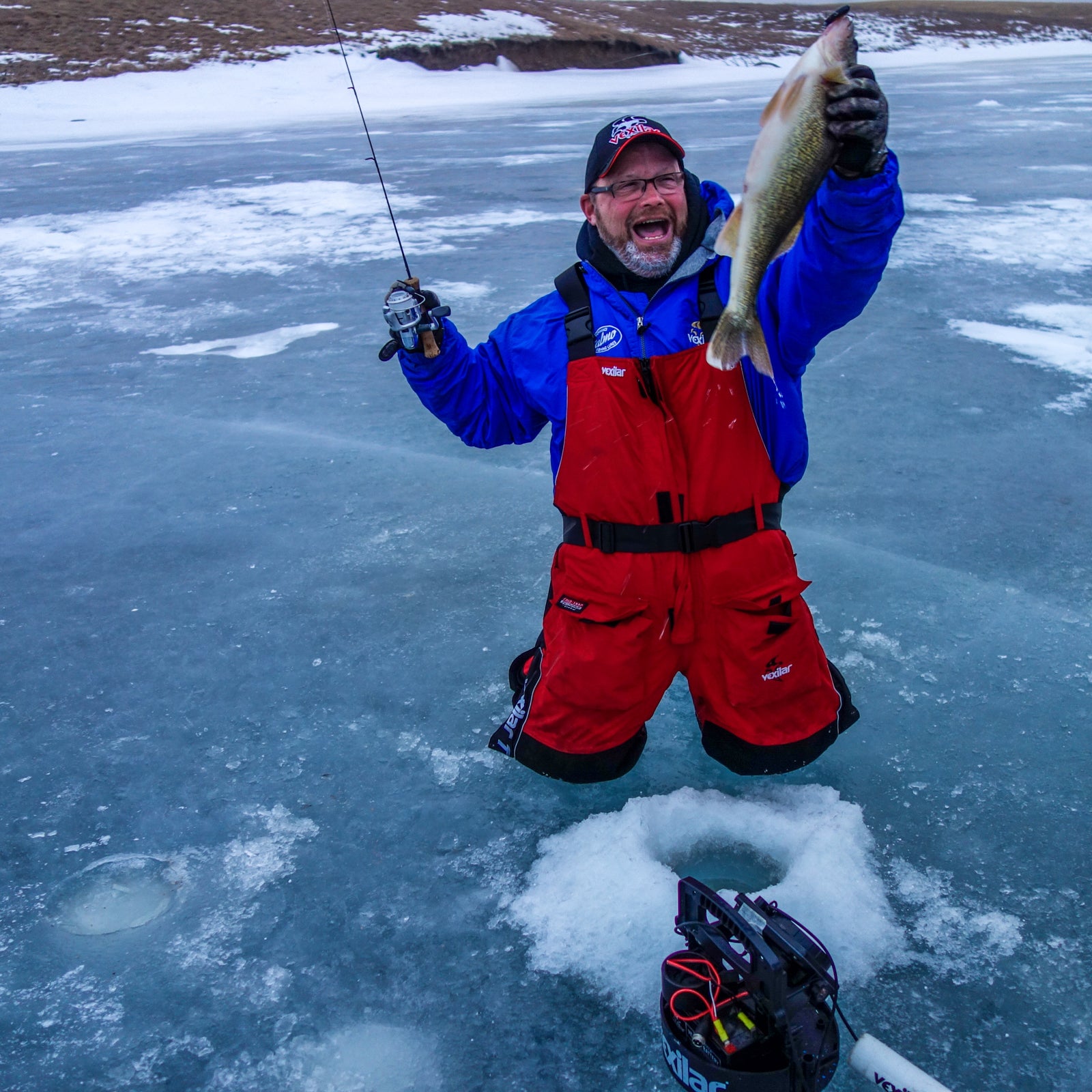 Ice Fishing for Kids (Into the Great Outdoors)