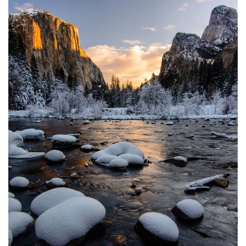 @basakprints: For perfect snow getaway head out to Yosemite National Park this weekend and enjoy the great vistas the park has to offer in any season.
