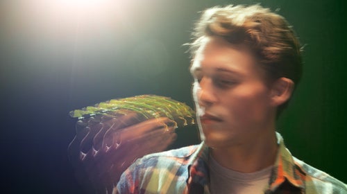 Who you're eating with can influence how and what you eat—choose wisely.