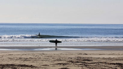 Surfing in this area requires commitment. Be prepared to wait for waves, maybe even all day; they don't roll in like you're used to. Especially when you're surfing along the Strait. Winter swells, produced by big storms in the Pacific, push in fast and furiously. Timing is everything.