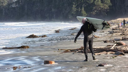 Unlike a lot of other areas you may have surfed, a "local" in the PNW isn't necessarily local. Be cognisant of the fact that their 30 minute drive trumps your two-hour highway ride, and therefore they're the local and you are the intruder. Be polite, don't back paddle, and make sure you're not snaking someone.