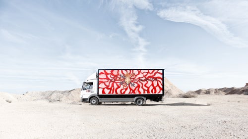 Vargas鈥檚 final piece incorporates a heart and arteries along with several references to religion and the military. The artist says that the heart and veins concept was inspired by the thought of the truck鈥檚 engine pumping gas.