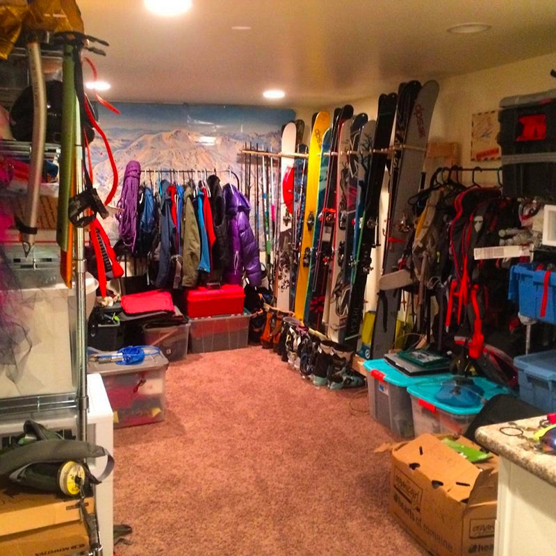 @yuliaaaa_d: Gear room looking pretty #winteriscoming