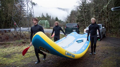 Skunked by rough weather on the coast, Jamie and his crew decide to beeline for the mountains, where it's snowing. En route, they stopped at the Clackamas River for some river surfing and fired up their favorite toy, the Supsquatch, an inflatable 16-foot stand-up paddle board.