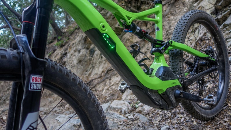 If it wasn't for the LEDs, and the pregnant bottom bracket, you wouldn't know this wasn't a normal trail bike.