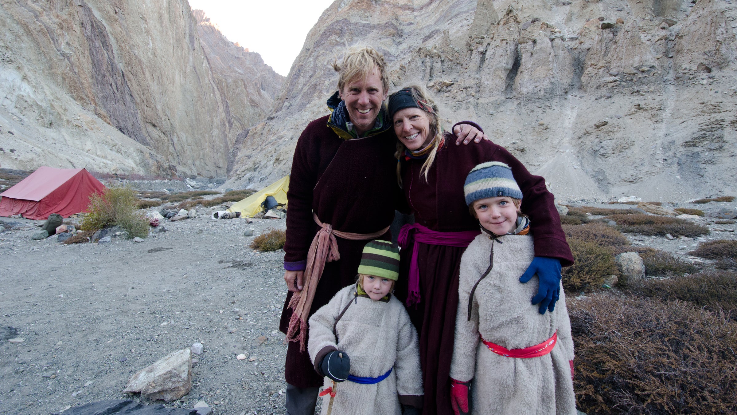 The Kirkby family leaving Zanskar
