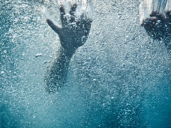 When you're stuck under water, escaping alive requires maintaining calm and making all the right choices.