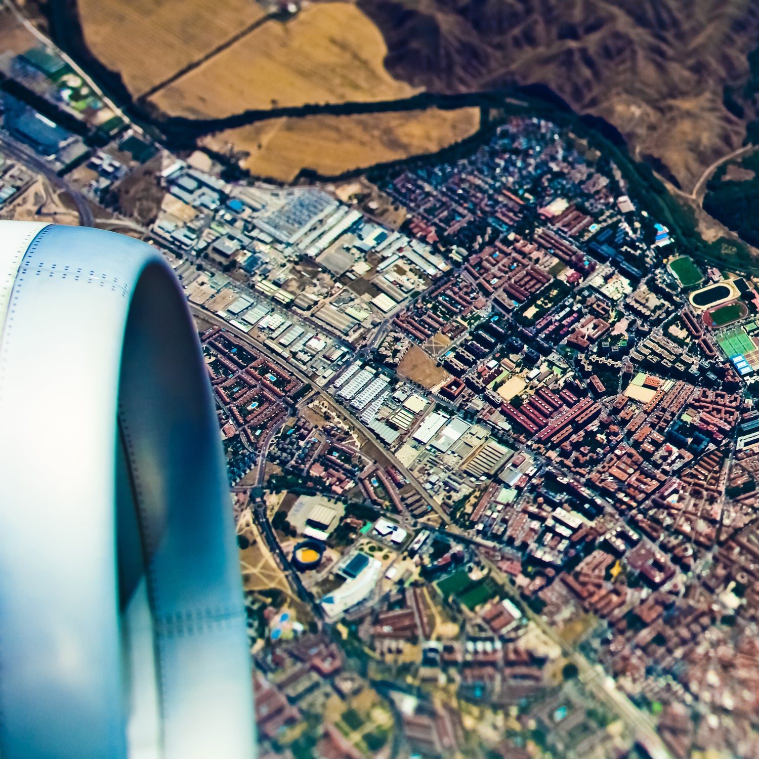 Flyover Country tracks your location (even in airplane mode!) to provide fun geographical, geological, and historical facts about what you're seeing below.