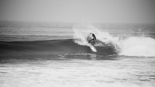 Titi Game surfing the point at Montañita