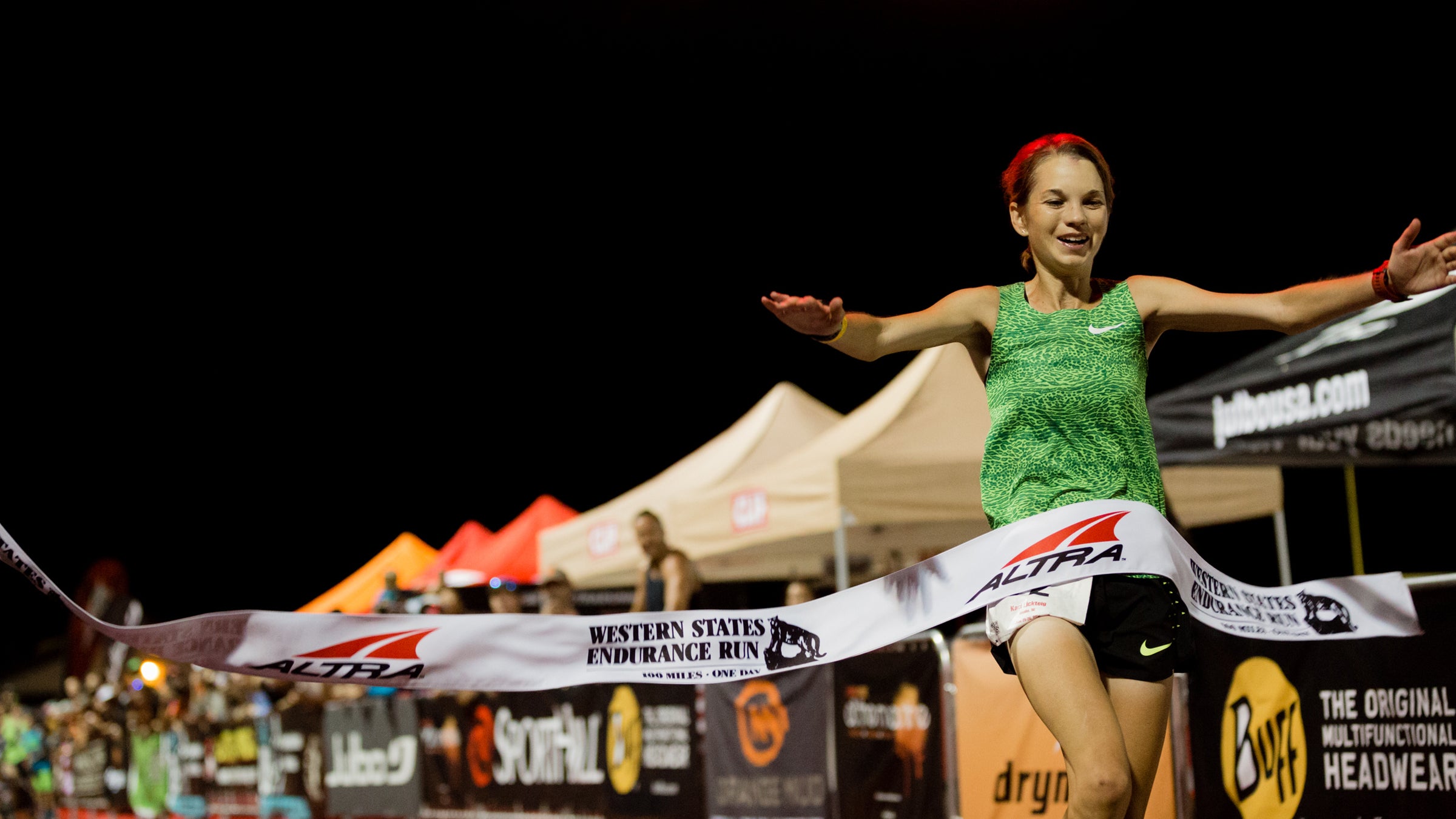 Training for a hilly ultra in America's flatlands would seem like a disadvantage, but Kaci Lickteig's winning time of 17:57:59—nearly one hour faster than the second female finisher—proves otherwise.