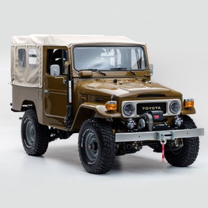 This thing is begging to go off road.