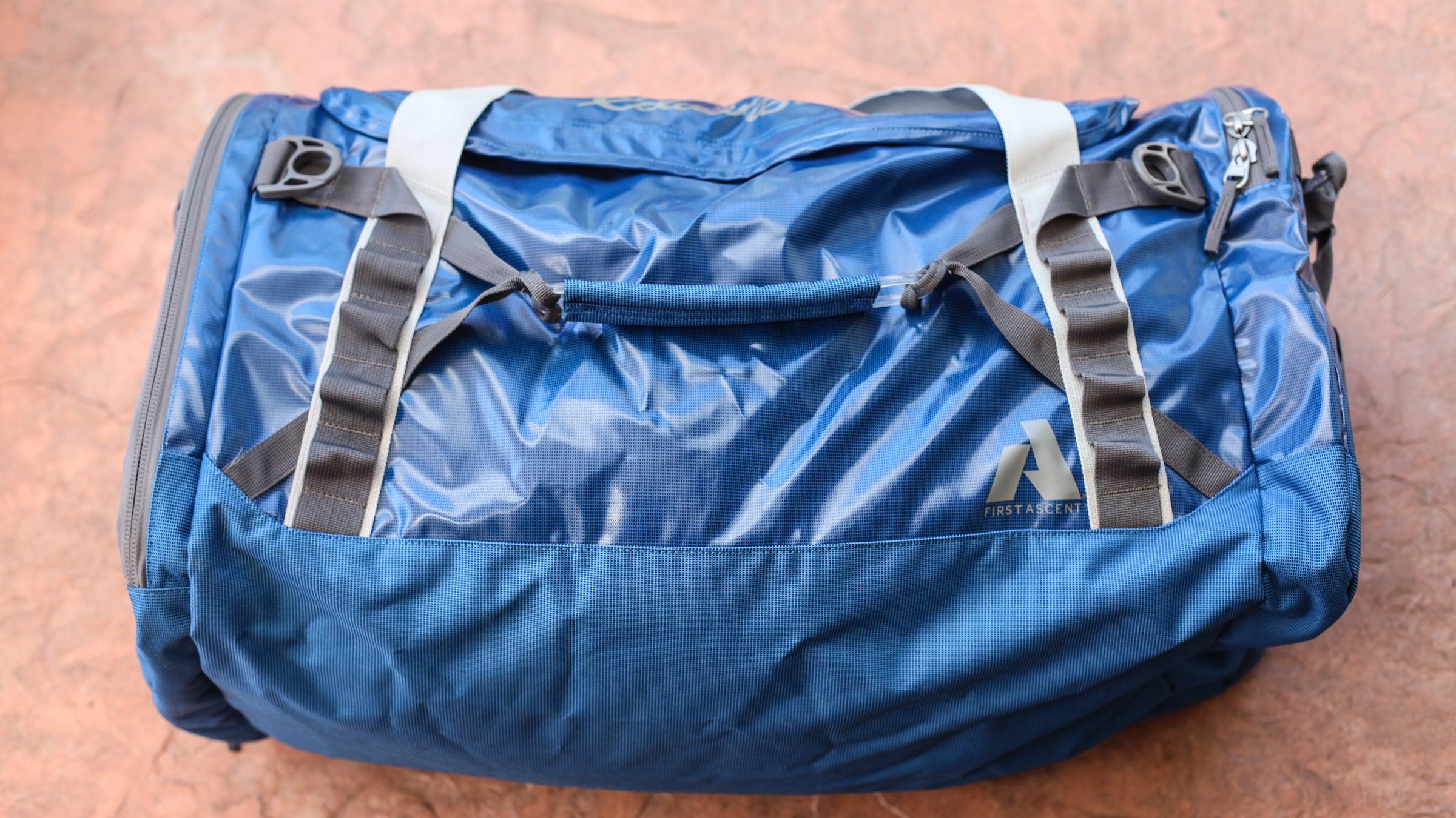 Eddie bauer first ascent cheap duffel bag