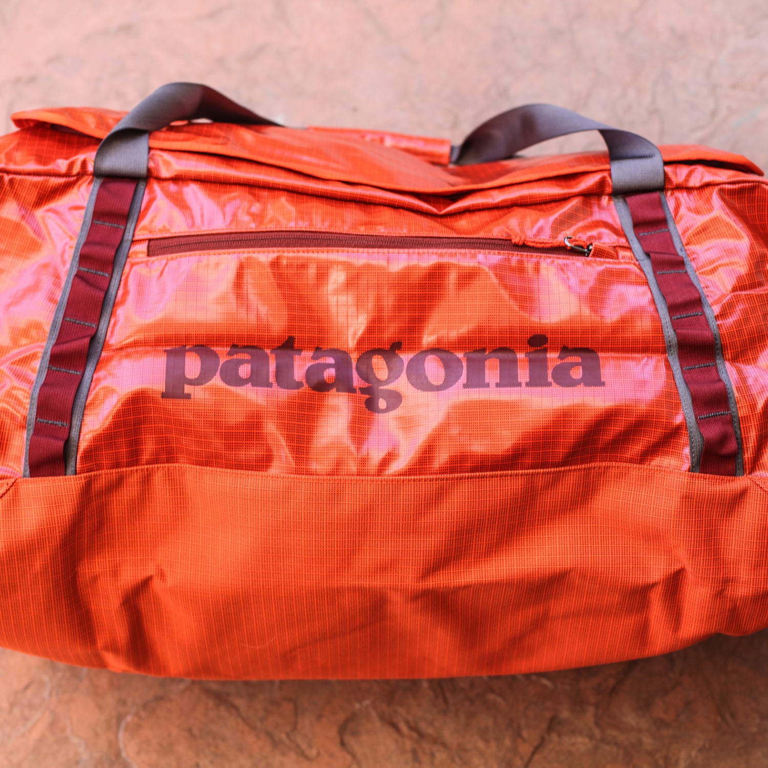 Patagonia black hole duffel 90l carry hot sale on plane