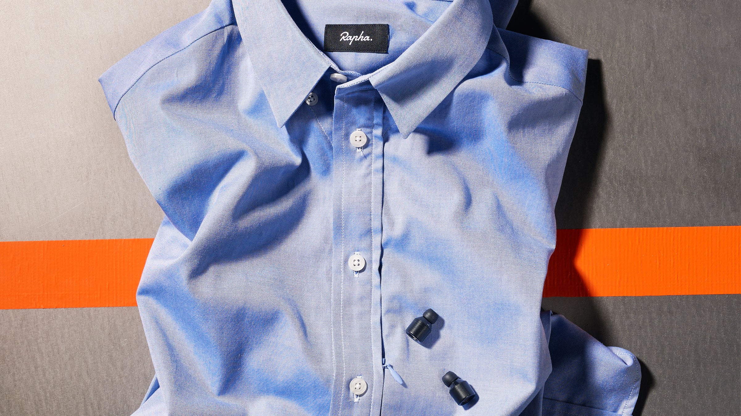 Rapha 100 percent Cotton Oxford Pocket shirt and Earin Bluetooth True Wireless earphones. 