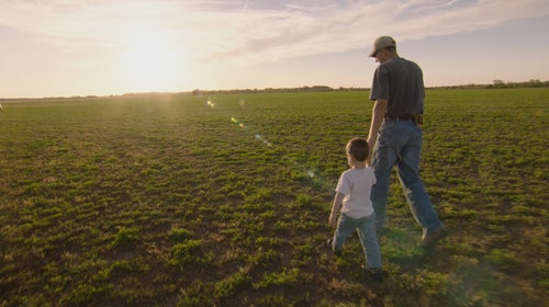 Justin Knopf, a farmer from Kansas, is one of fve individuals profiled in the book who are taking steps to respond to a changing climate.